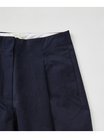 【LOISIR】＜STUDIO NICHOLSON＞「DORDONI」 TWILL COTTON PLEATS PANTS 詳細画像 クリーム 22