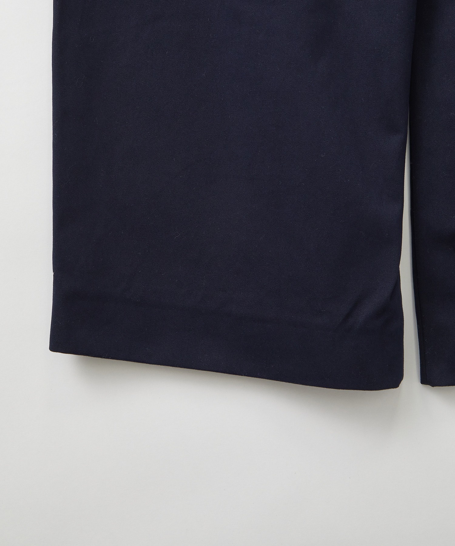 【LOISIR】＜STUDIO NICHOLSON＞「DORDONI」 TWILL COTTON PLEATS PANTS 詳細画像 クリーム 25