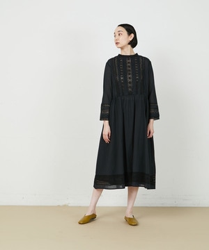 インドアンティークレースワンピース Bigi Online Store ビギ オンラインストア