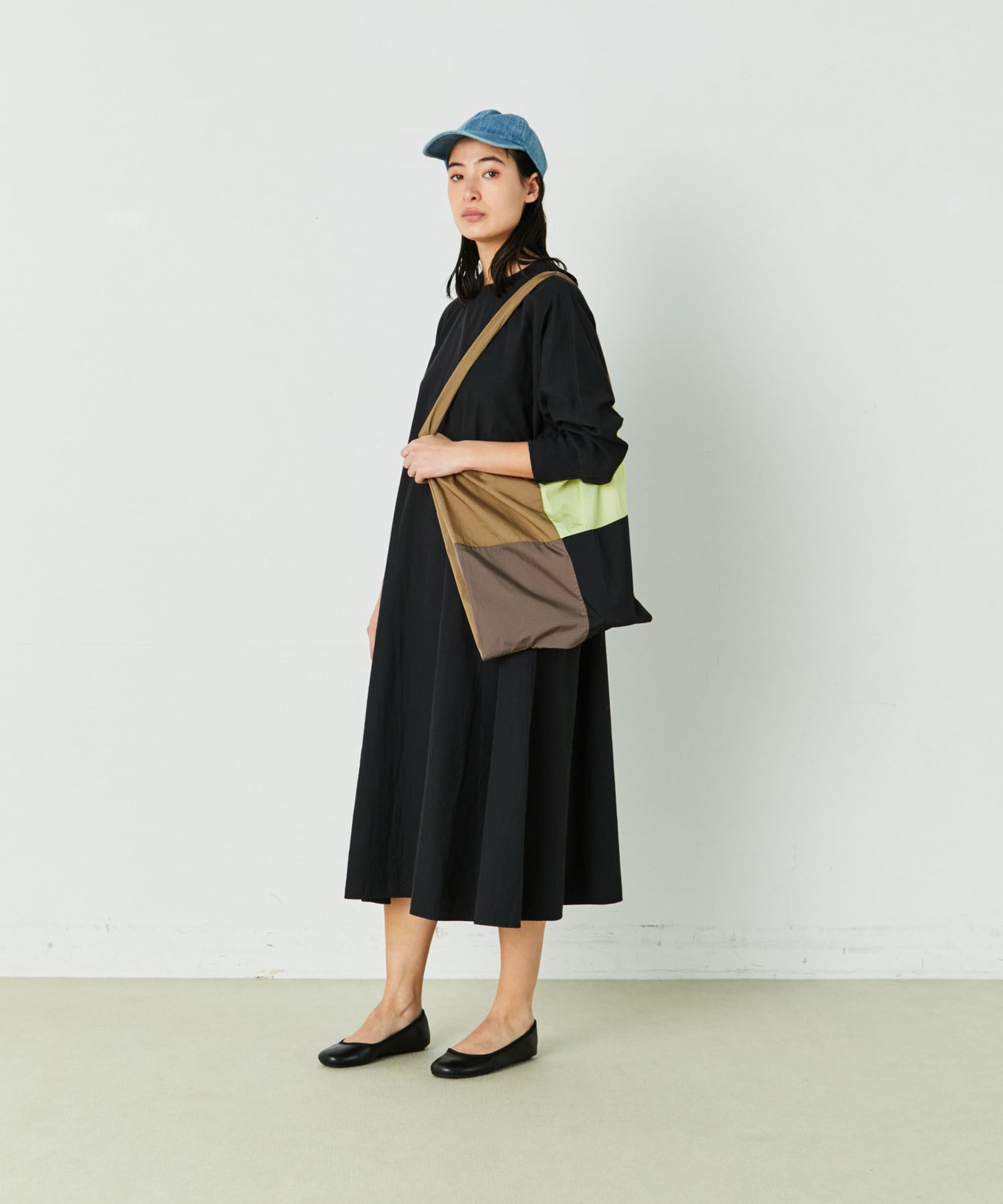 大人のおしゃれ手帖8月号掲載商品 ｔ ｃツイルワンピース Bigi Online Store ビギ オンラインストア