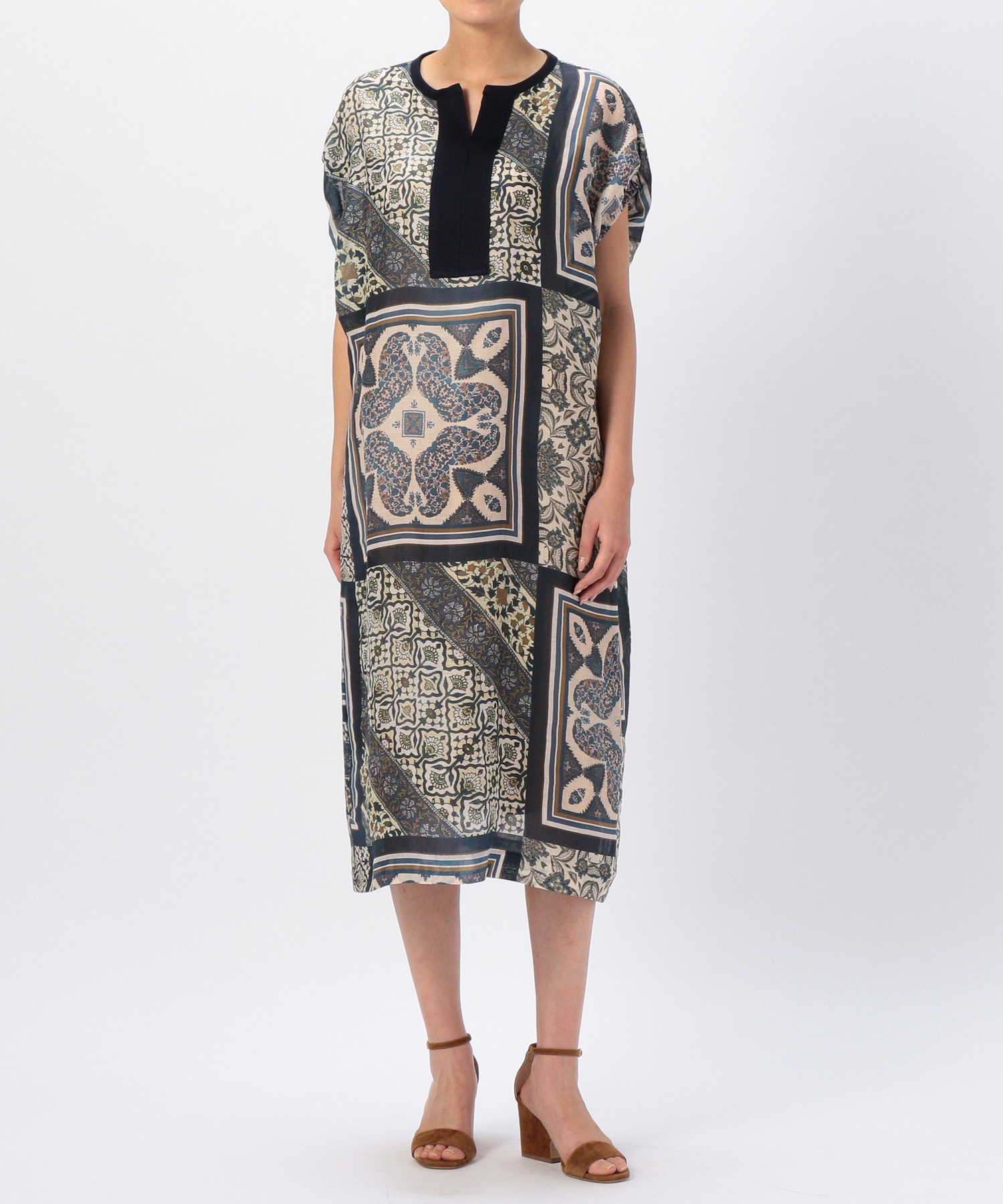 パッチワークペイズリーワンピース Bigi Online Store ビギ オンラインストア