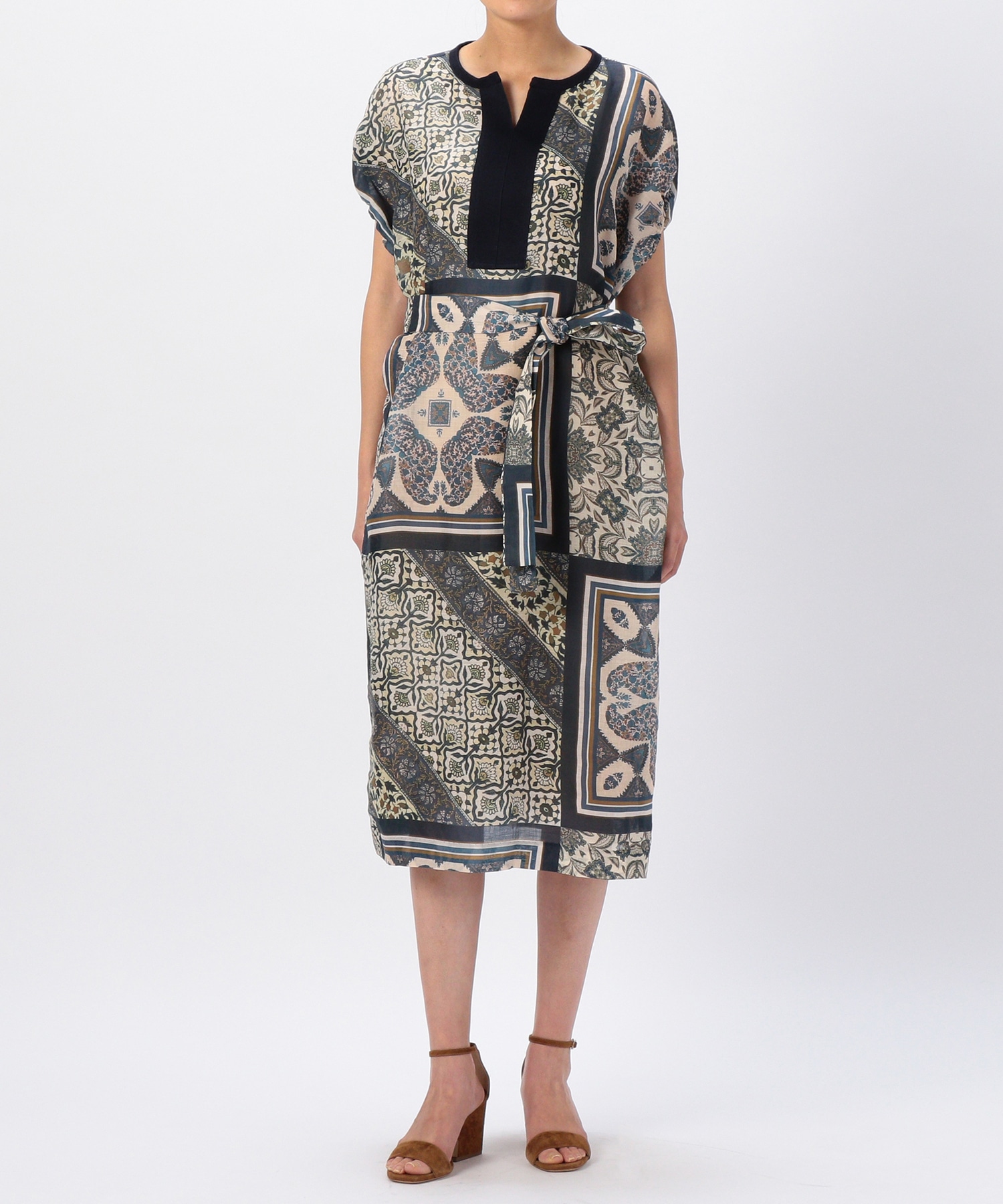 パッチワークペイズリーワンピース Bigi Online Store ビギ オンラインストア