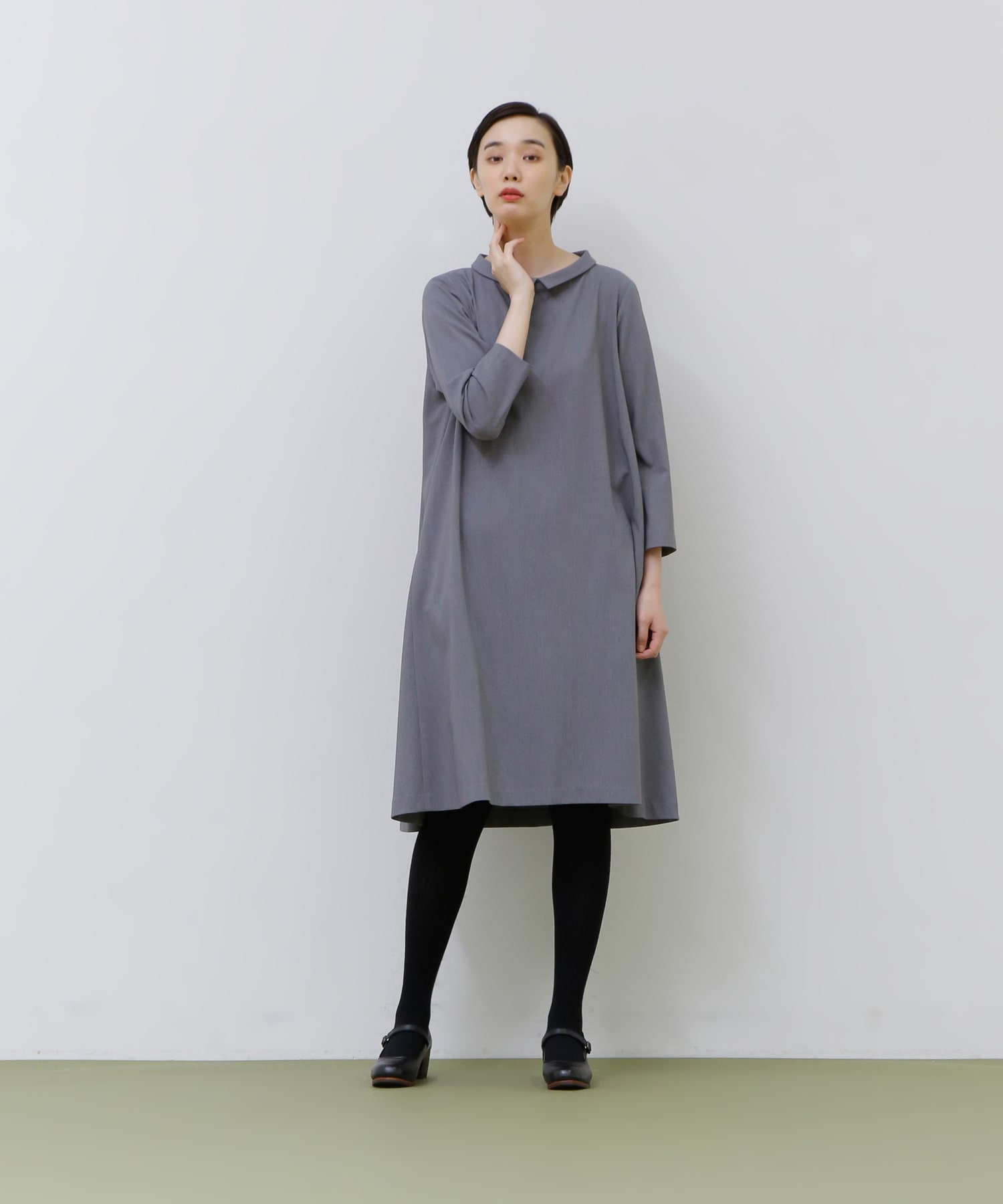 きれいめaラインワンピース Bigi Online Store ビギ オンラインストア