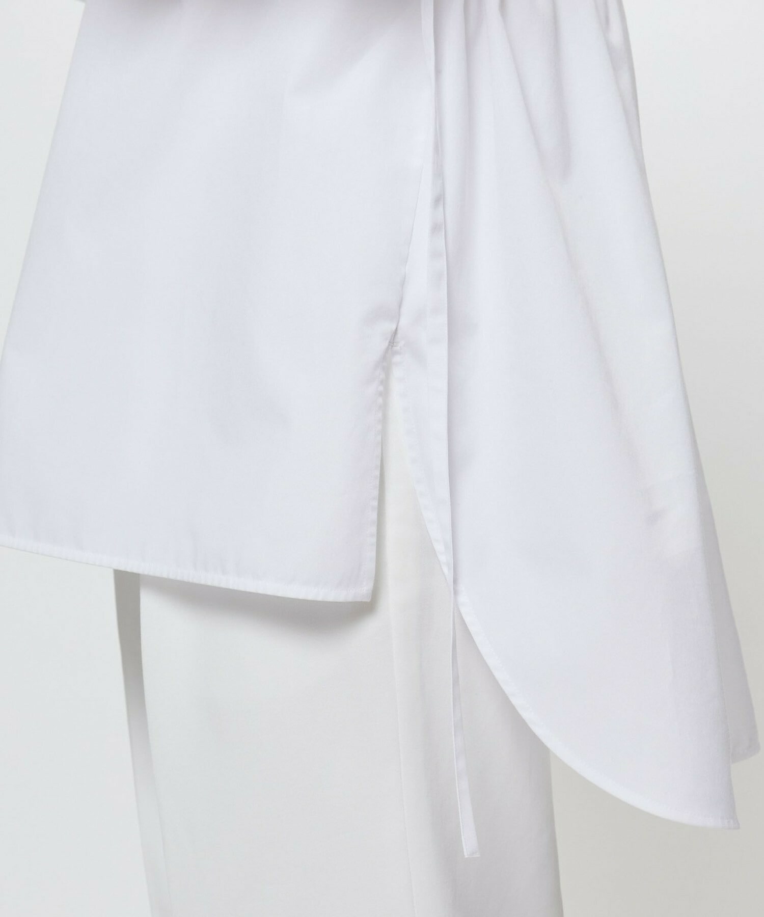 【yoshie inaba】コットンポプリンストレートシルエットシャツ 詳細画像 ホワイト 13