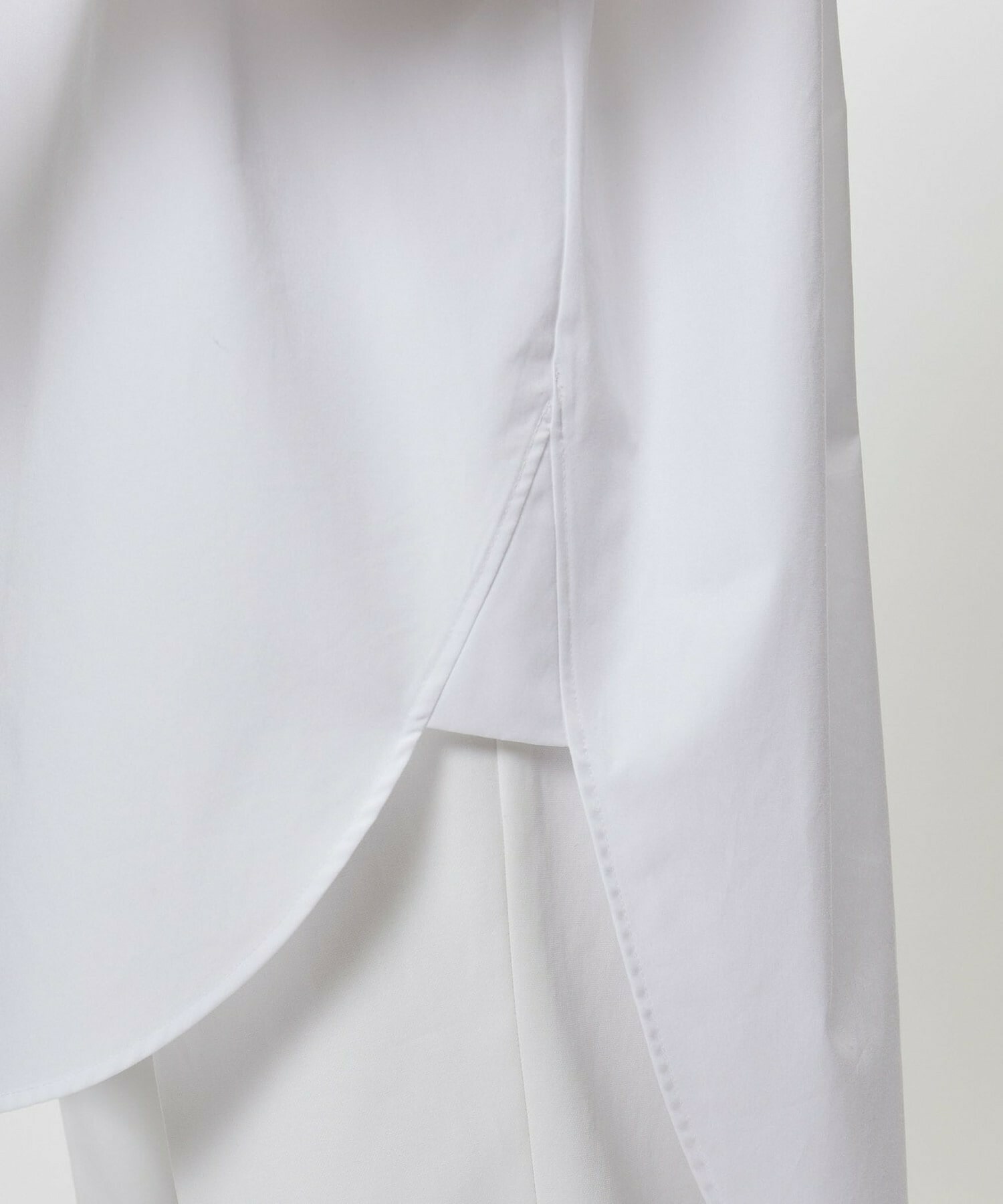 【yoshie inaba】コットンポプリンロング＆リラックスフィットシャツ 詳細画像 ホワイト 14