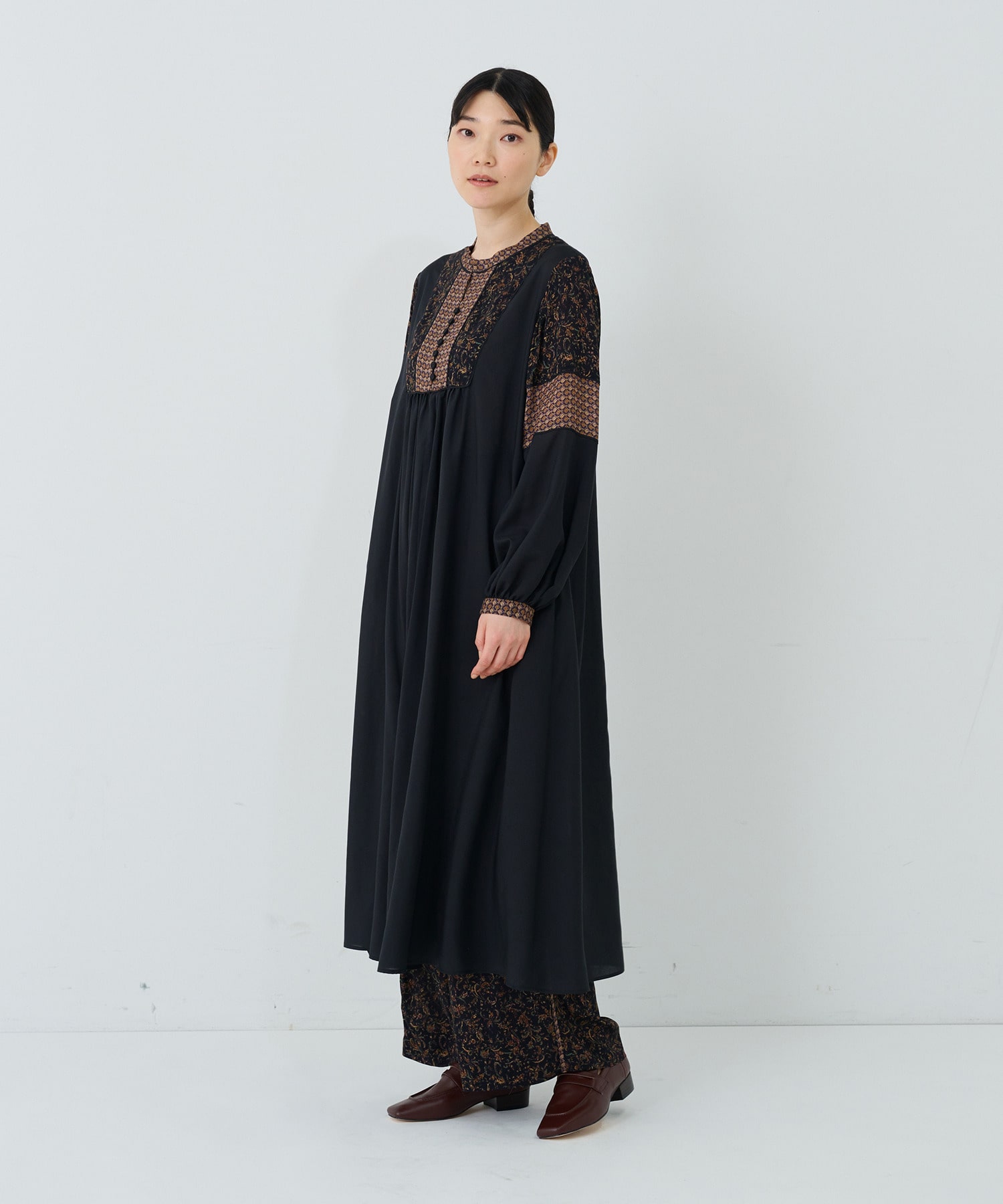 新品 GOOD GRIEF EILEEN78 ワンピース バックプリント