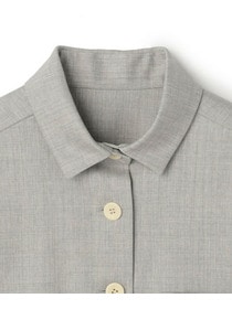 【yoshie inaba】STRETCH WOOL SHORT BOXY SHIRT WITH WIDE TIE 詳細画像 ライトグレー 8