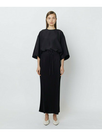 【yoshie inaba】SILK HABUTAE DRAWSTRING PLEATED SKIRT  詳細画像 ブラック 5