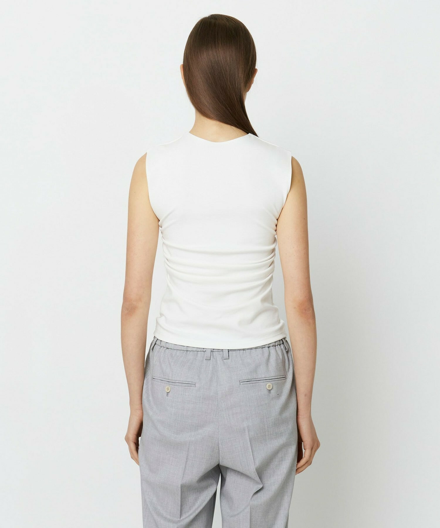 【yoshie inaba】STRETCH PONTE NO SLEEVE ROUND NECK TOP 詳細画像 トップグレー 4