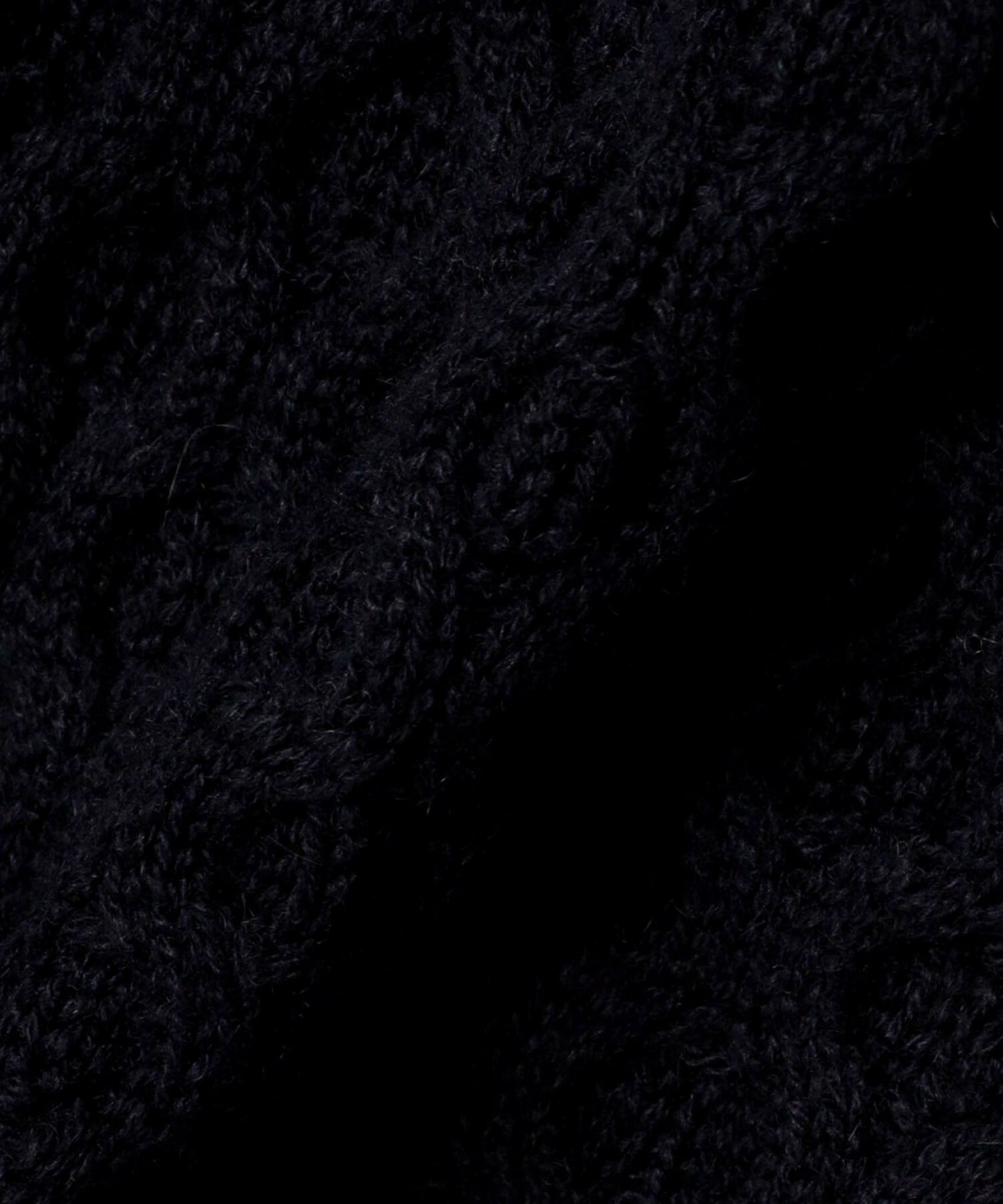 【yoshie inaba】カシミヤ紡毛オープンフロントネックプルオーバー 詳細画像 ホワイト 10