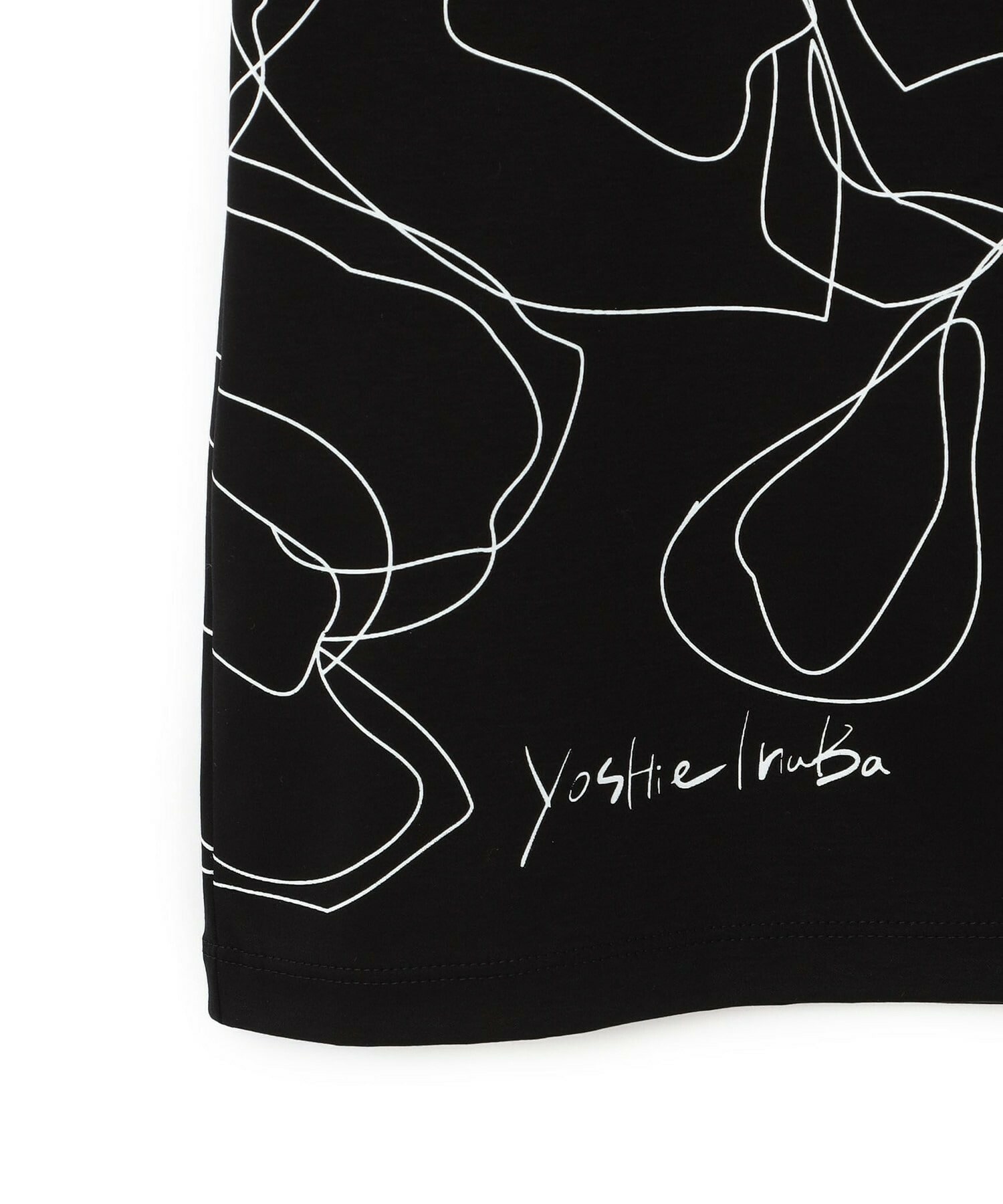 【yoshie inaba】コットンライトスムースTシャツ 詳細画像 ブラック 4