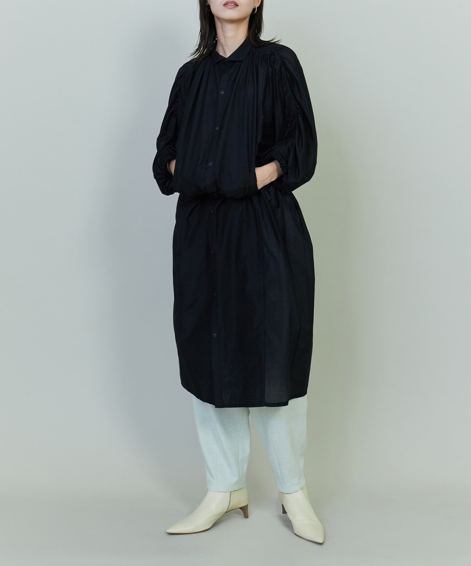 【endalence】シルクコットンツイルギャザースリーブドレス 詳細画像 ホワイト 2