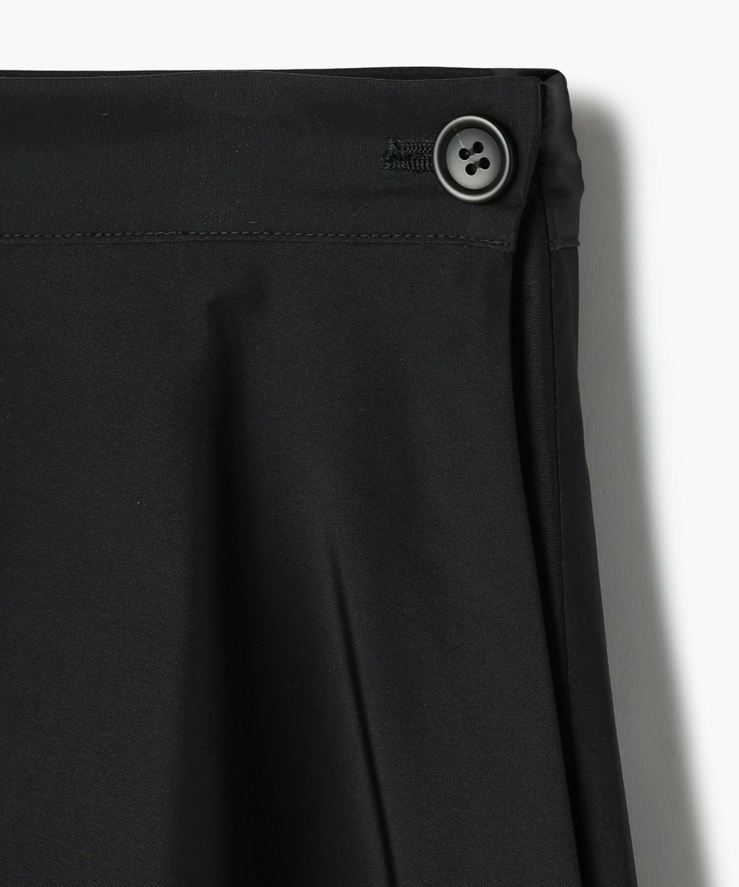 【endalence】シルクナイロンフレアスカート 詳細画像 ブラック 3