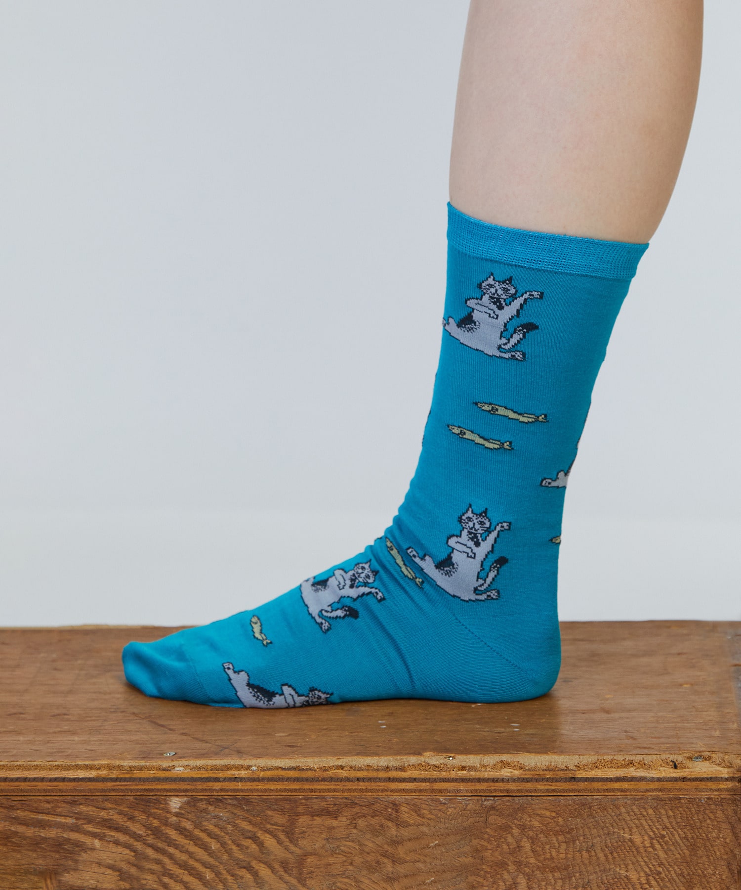 【LOISIR】｜2BUY10%OFF・3BUY20%OFF｜【アーティストコラボ】LOISIR×TORANEKOBONBONネコシシャモソックス 詳細画像 ブルーグリーン 7