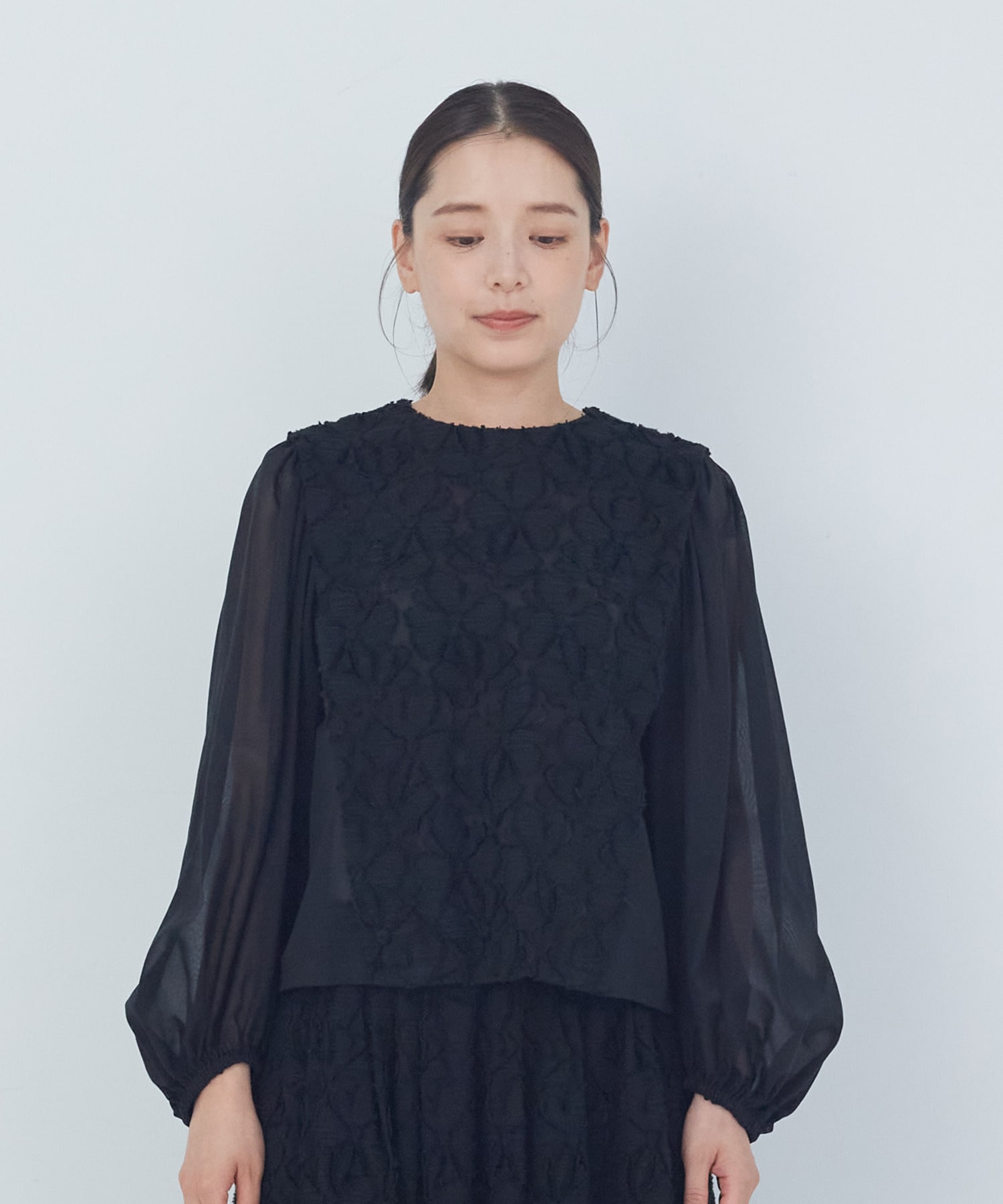 【ADIEU TRISTESSE】｜2BUY10%OFF・3BUY20%OFF｜カットジャカードブラウス 詳細画像 ブラック 10