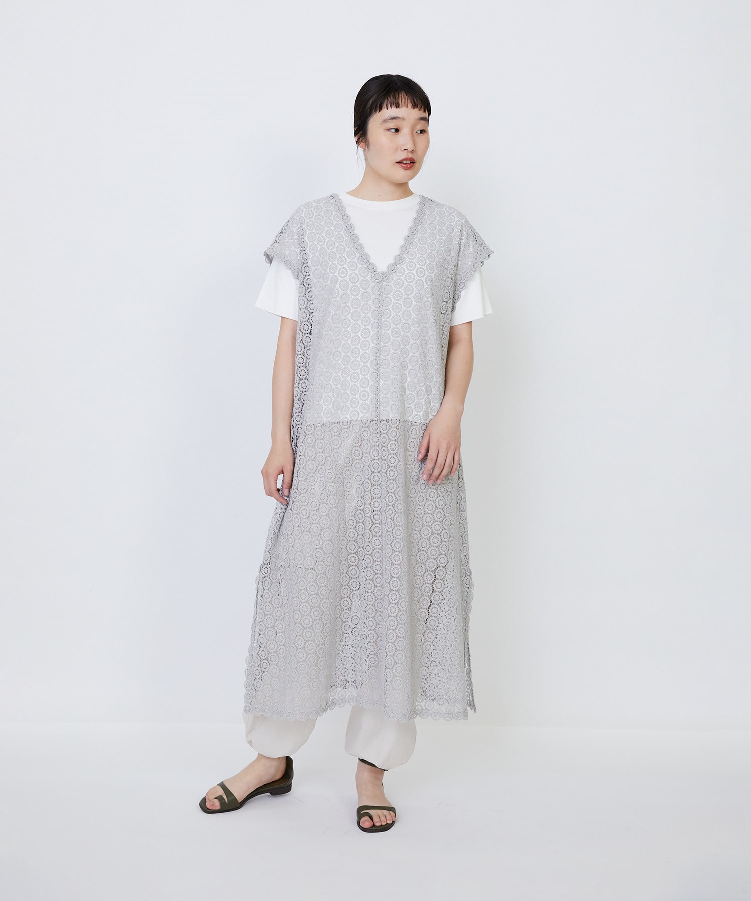 【LOISIR】｜2BUY10%OFF・3BUY20%OFF｜【MTサイズ有り】コットンケミカルレーススリーブレスワンピース 詳細画像 ライトグレー 1