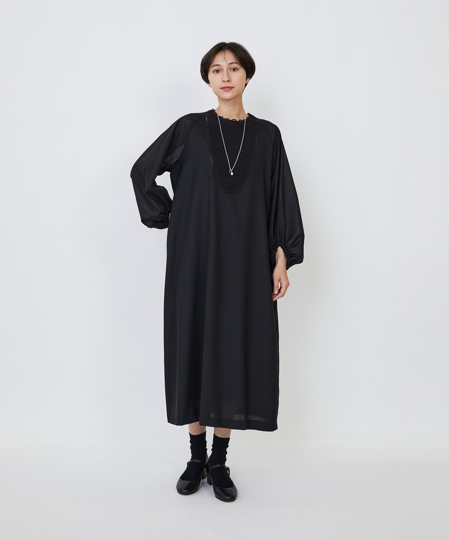 【LOISIR】｜2BUY10%OFF・3BUY20%OFF｜【MTサイズ有り】エステスウールケミカルレース使いワンピース 詳細画像 ブラック 2