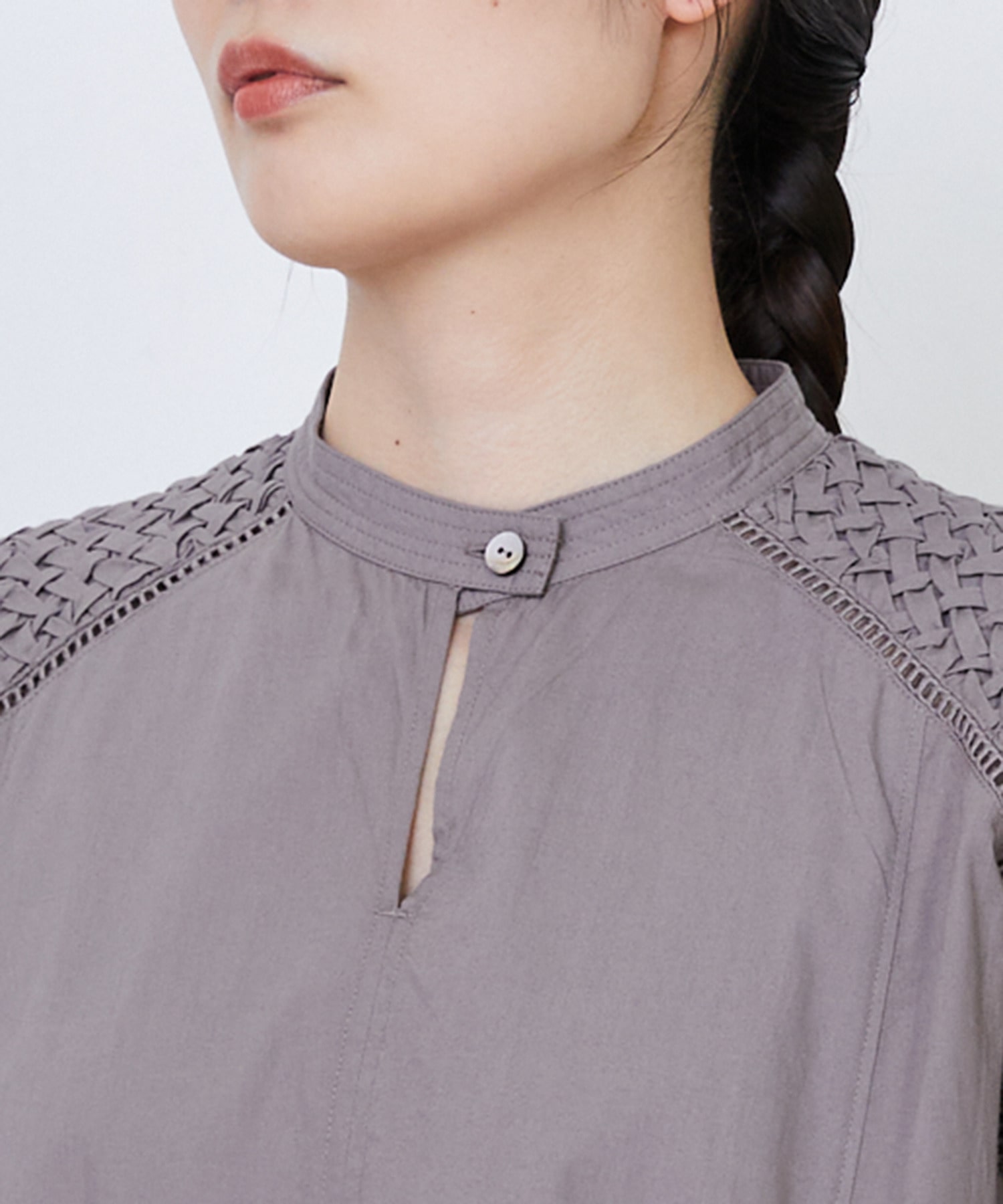 【LOISIR】｜2BUY10%OFF・3BUY20%OFF｜【9月ベストセラーブランド内1位】インドコットンポプリンハンドスモッキングワンピース 詳細画像 モカ 19