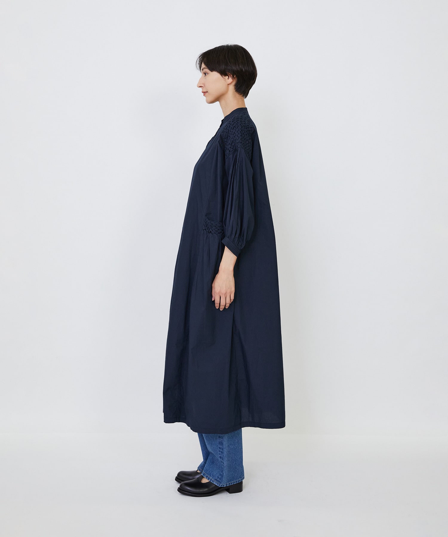 【LOISIR】｜2BUY10%OFF・3BUY20%OFF｜【9月ベストセラーブランド内1位】インドコットンポプリンハンドスモッキングワンピース 詳細画像 モカ 8