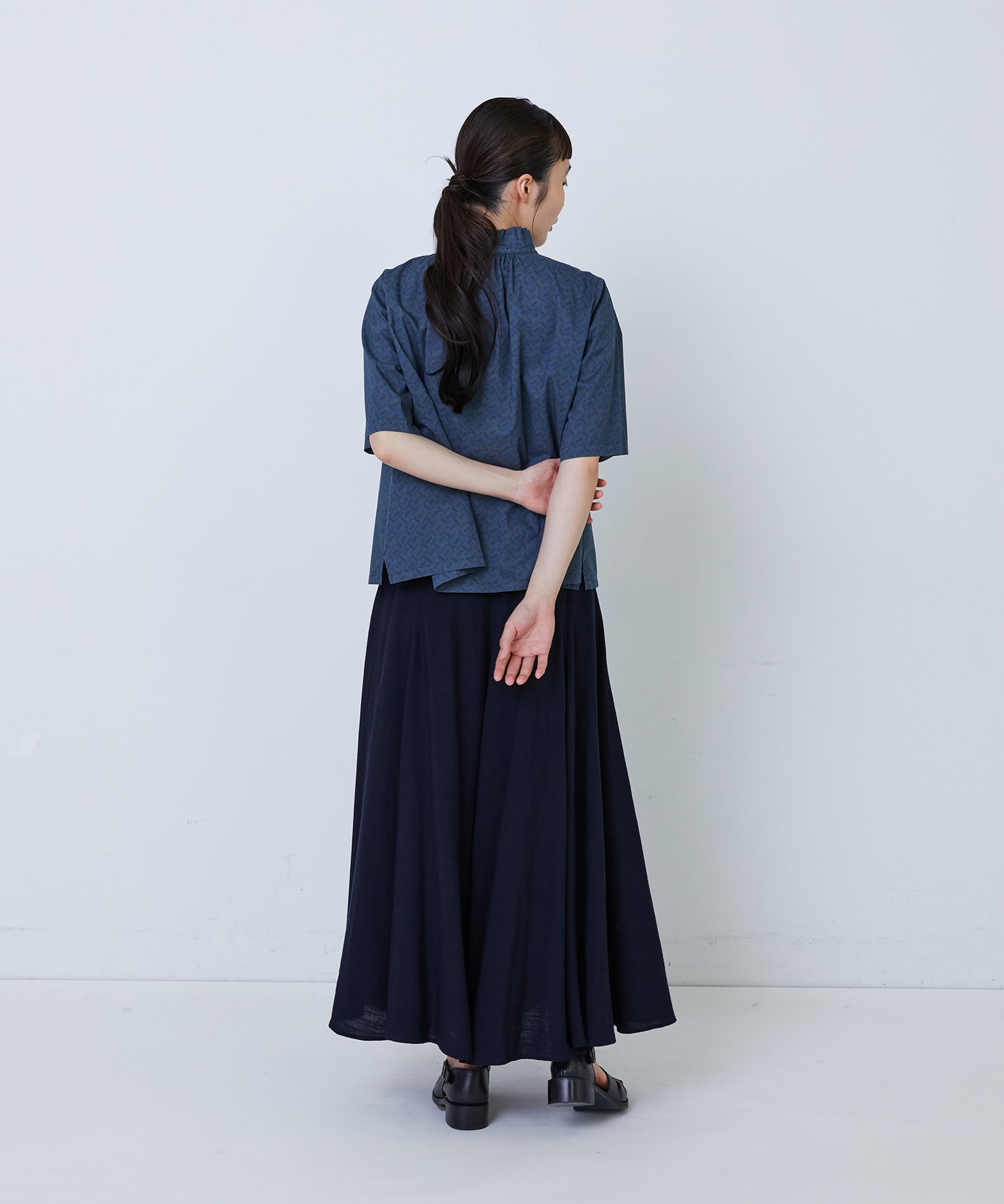 【LOISIR】｜2BUY10%OFF・3BUY20%OFF｜リバティプリントオーバーダイ二重フレアーカラーブラウス 詳細画像 A 4