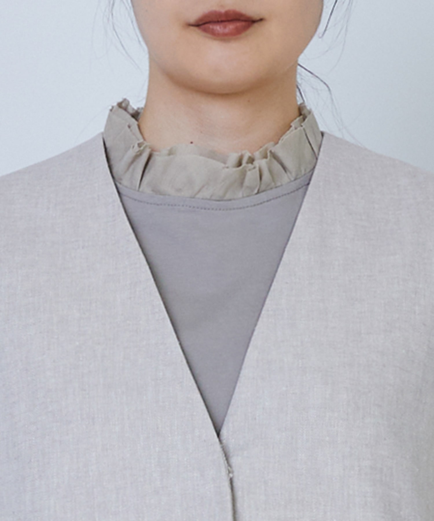 【LOISIR】エステルリネンヘリンボーンバックコンシャスベスト 詳細画像 グレー系その他 10