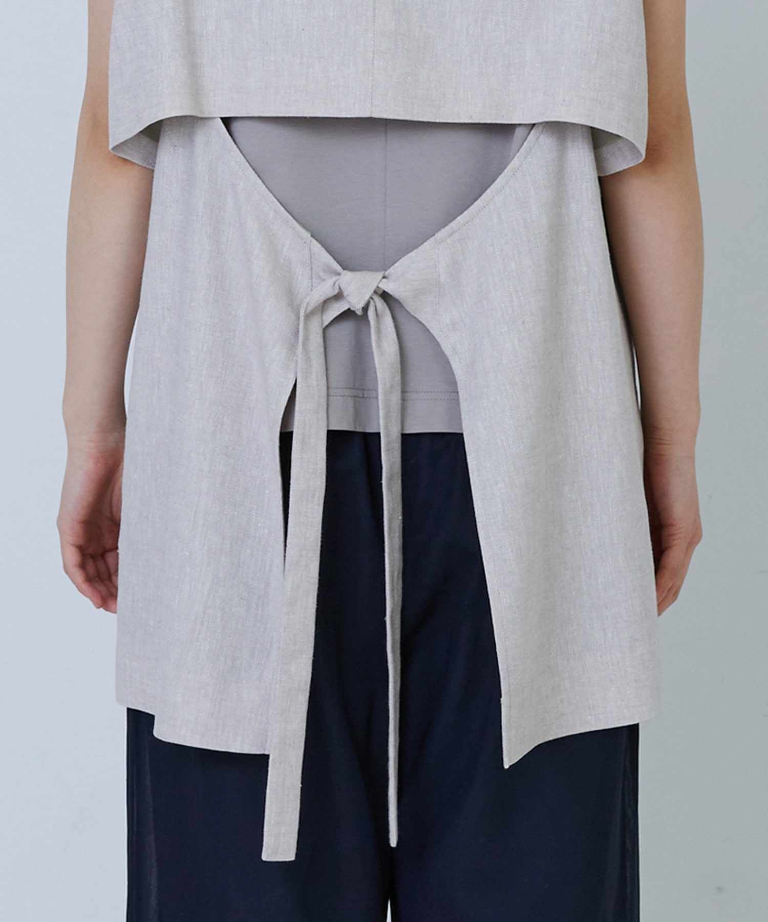 【LOISIR】エステルリネンヘリンボーンバックコンシャスベスト 詳細画像 グレー系その他 13