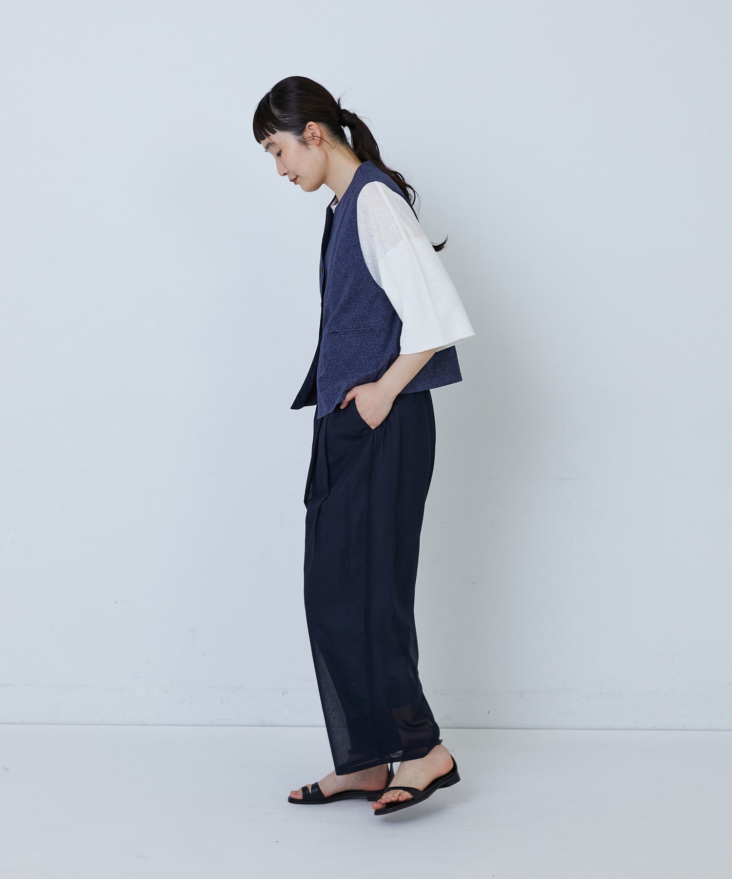 【LOISIR】リバティプリントオーバーダイベスト 詳細画像 ネイビー 5