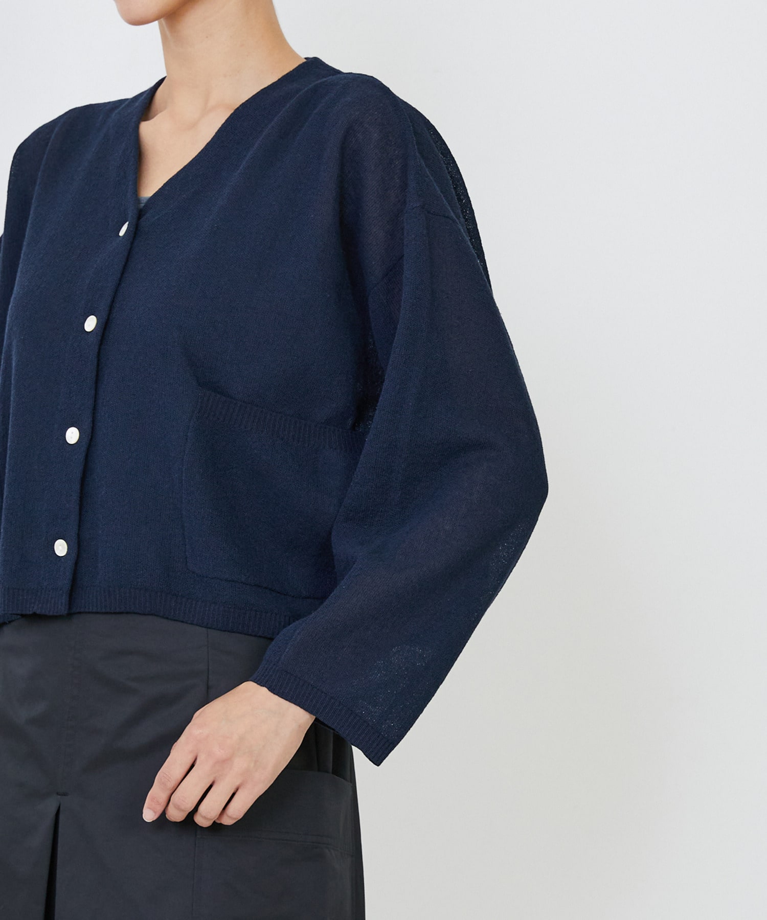【LOISIR】エステルコットンリネンダブルジャカード編みショートカーディガン 詳細画像 ネイビー 29