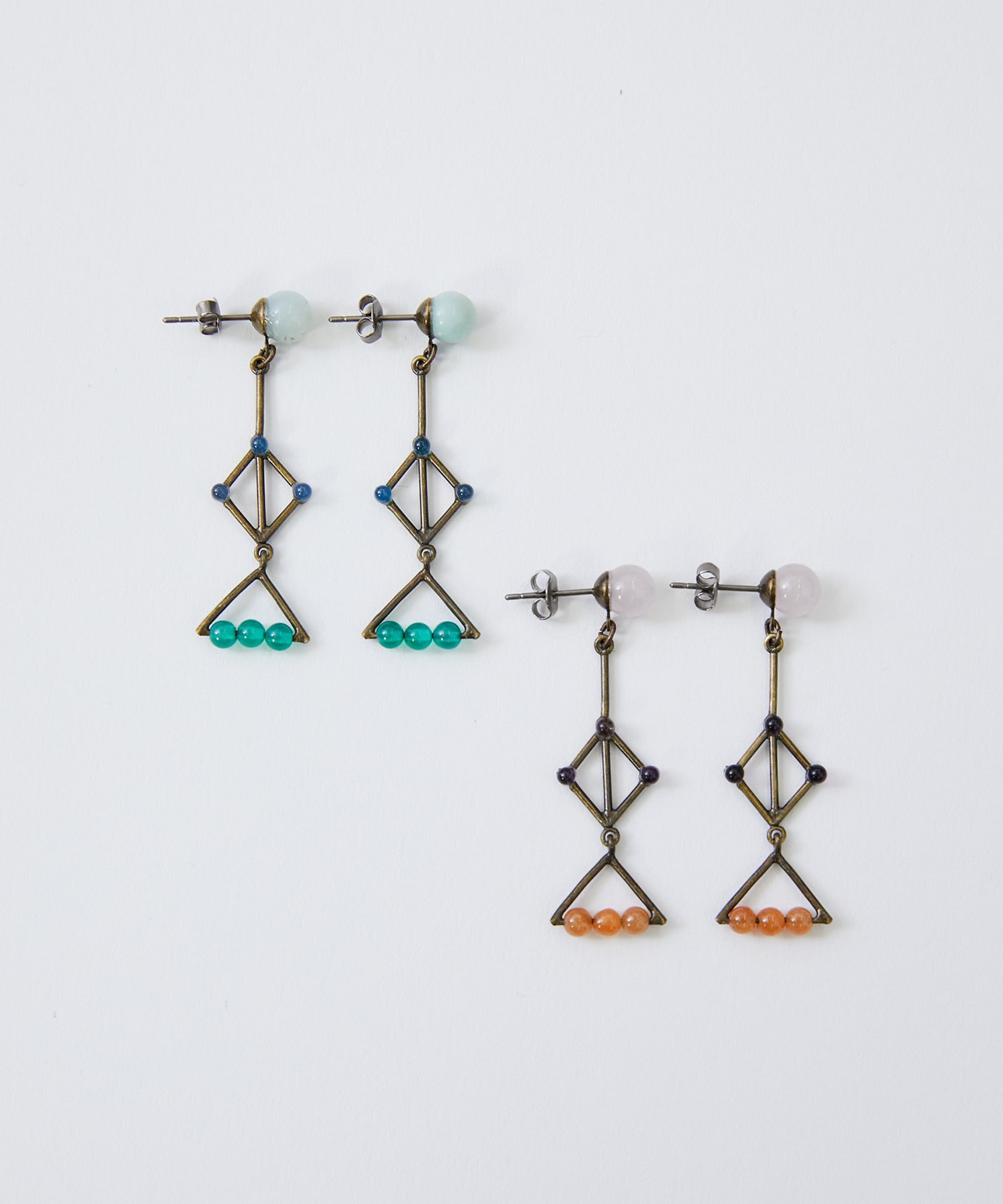 【LOISIR】｜2BUY10%OFF・3BUY20%OFF｜ステンドグラスモチーフ天然石ピアス 詳細画像 グリーン系その他 5