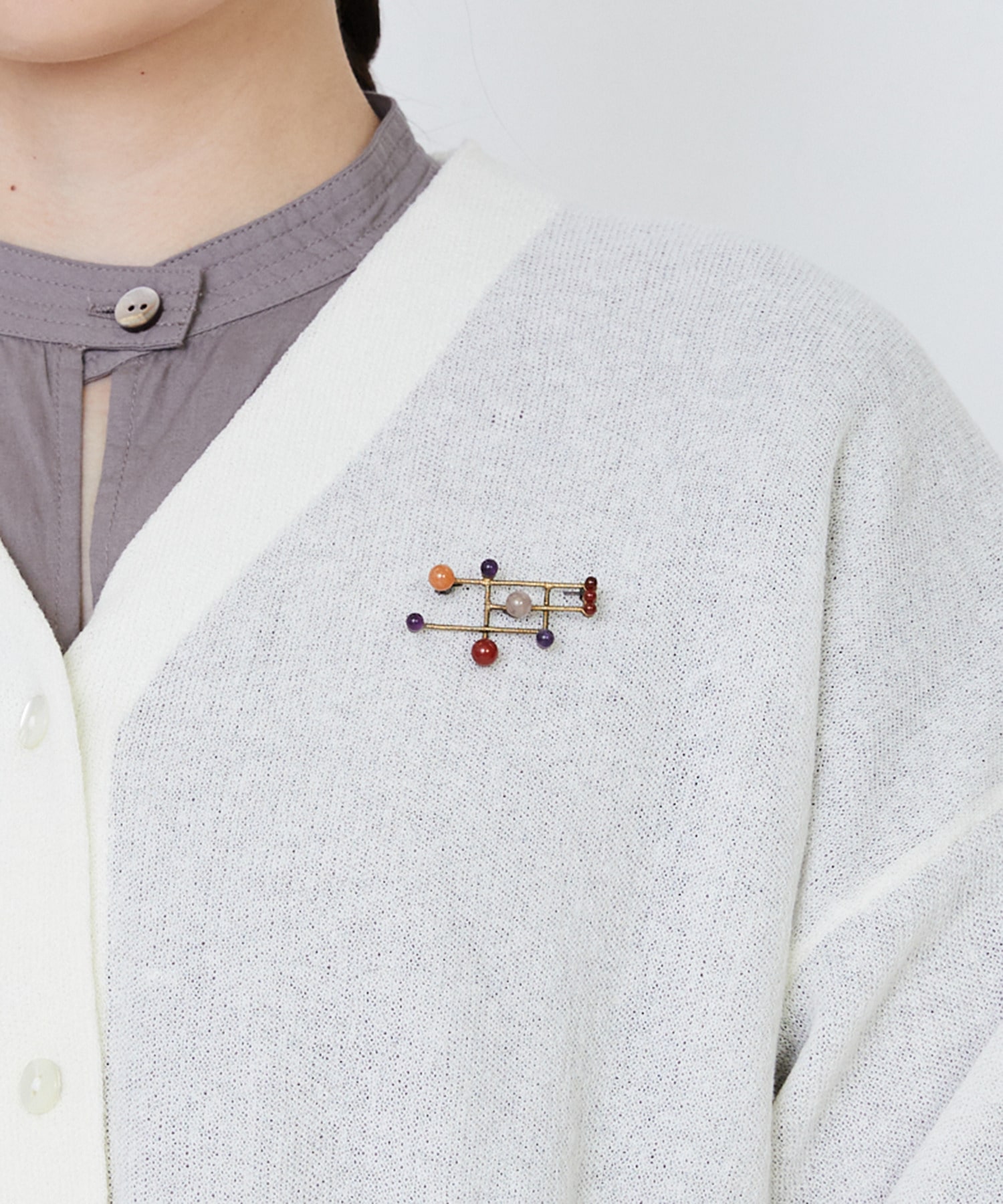 【LOISIR】ステンドグラスモチーフ天然石ブローチ 詳細画像 グリーン系その他 1