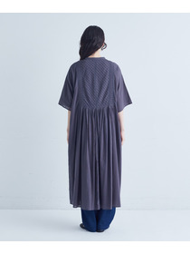 【congés payés】バイアスピンタックワンピース 詳細画像 チャコールグレー 21