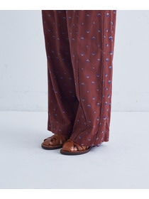 【congés payés】フラワーカットジャカードパンツ 詳細画像 グレー系その他 11