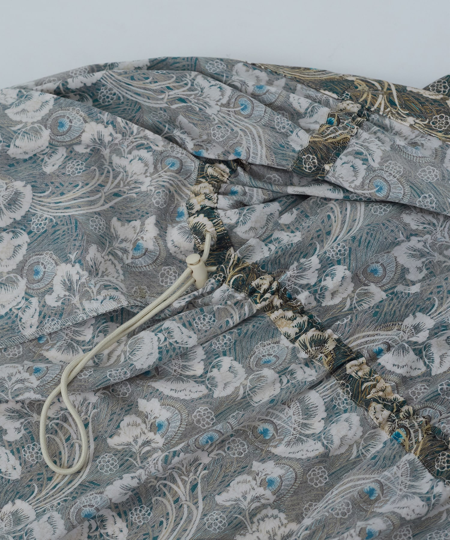 【ADIEU TRISTESSE】｜2BUY10%OFF・3BUY20%OFF｜【11月ベストセラーブランド内5位】リバティプリントワンピース 詳細画像 ベージュ系その他 21