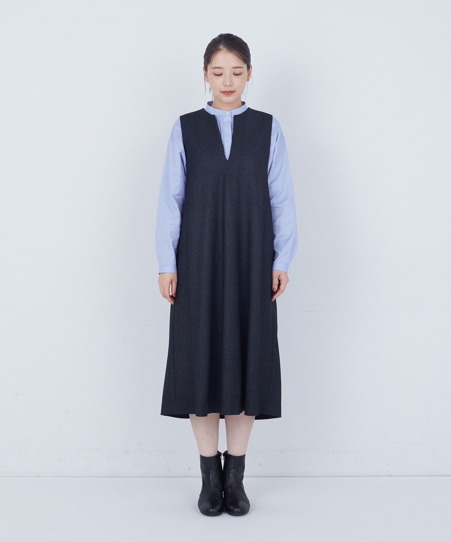 【ADIEU TRISTESSE】スリット入りクルーネックジャンパースカート 詳細画像 ネイビー 4