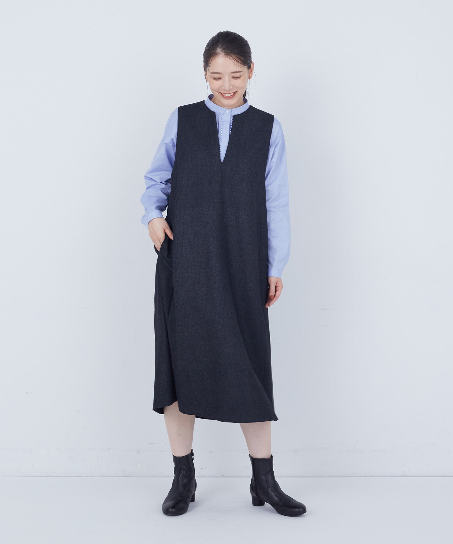 【ADIEU TRISTESSE】スリット入りクルーネックジャンパースカート 詳細画像 チャコールグレー 1