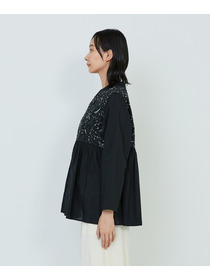 【ADIEU TRISTESSE】｜2BUY10%OFF・3BUY20%OFF｜星空プリント＆刺繍ブラウス 詳細画像 ブラック 5