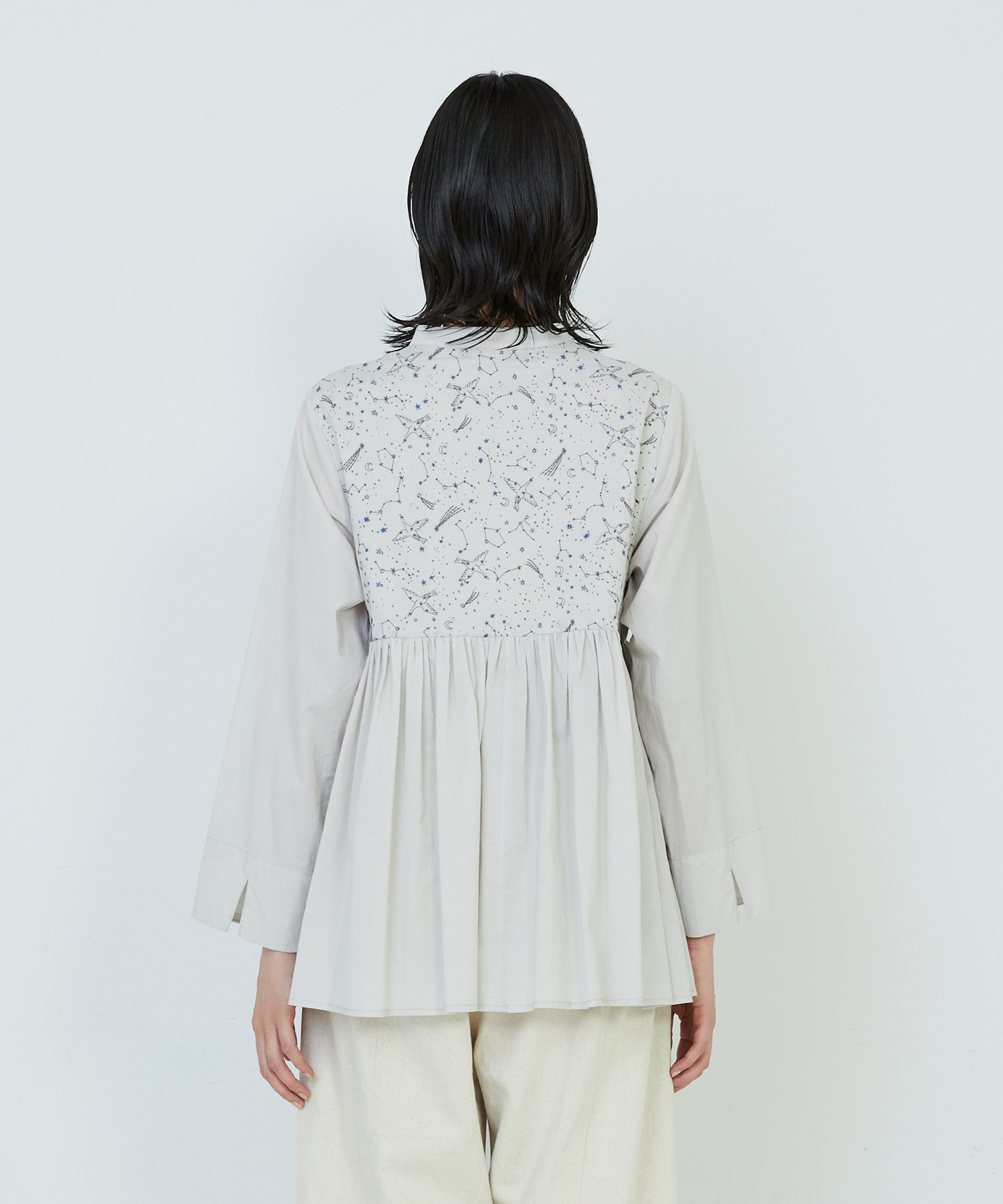 【ADIEU TRISTESSE】｜2BUY10%OFF・3BUY20%OFF｜星空プリント＆刺繍ブラウス 詳細画像 ブラック 12