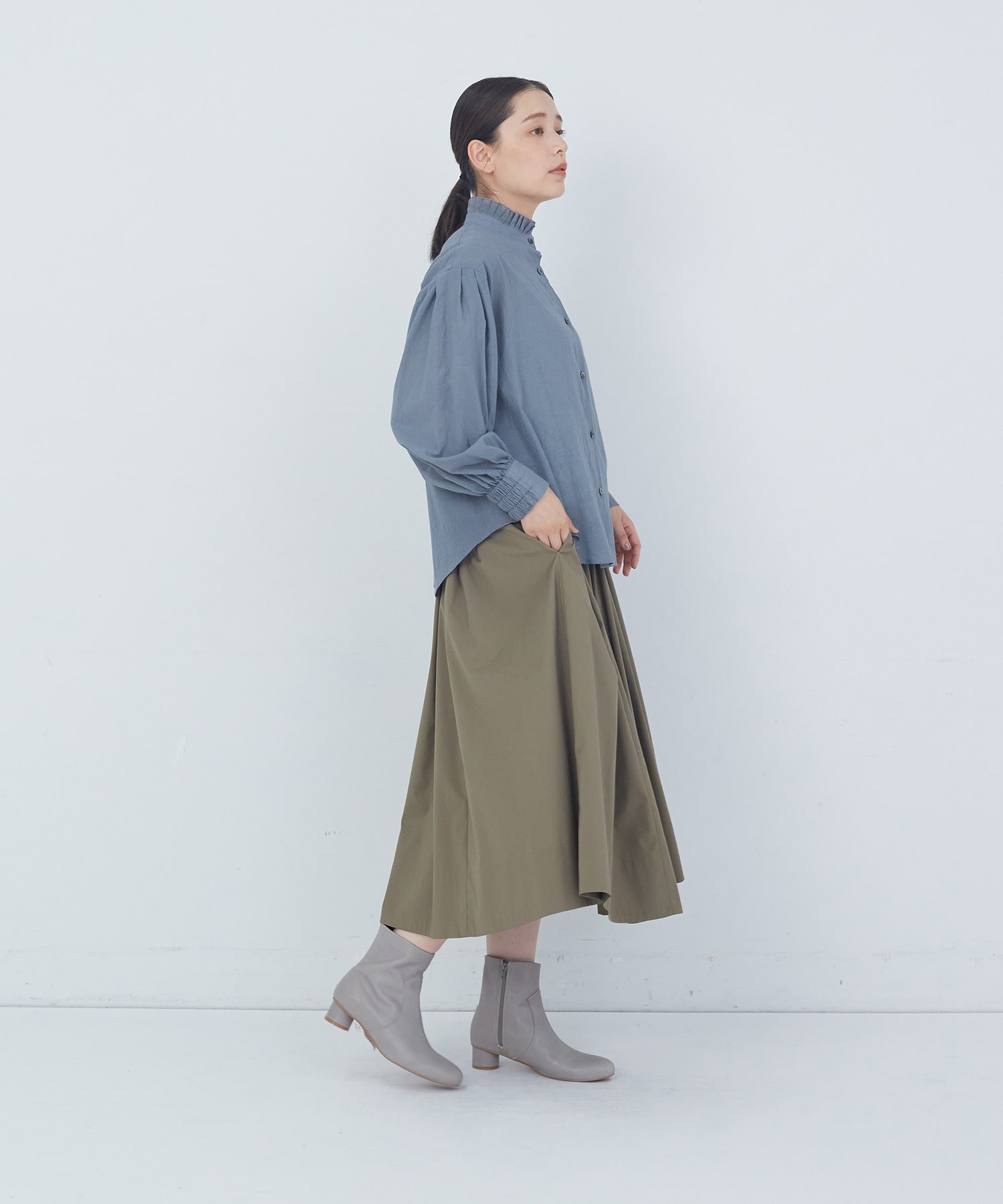 【ADIEU TRISTESSE】｜2BUY10%OFF・3BUY20%OFF｜タックフリルカラーブラウス 詳細画像 ブル－グレ－ 8