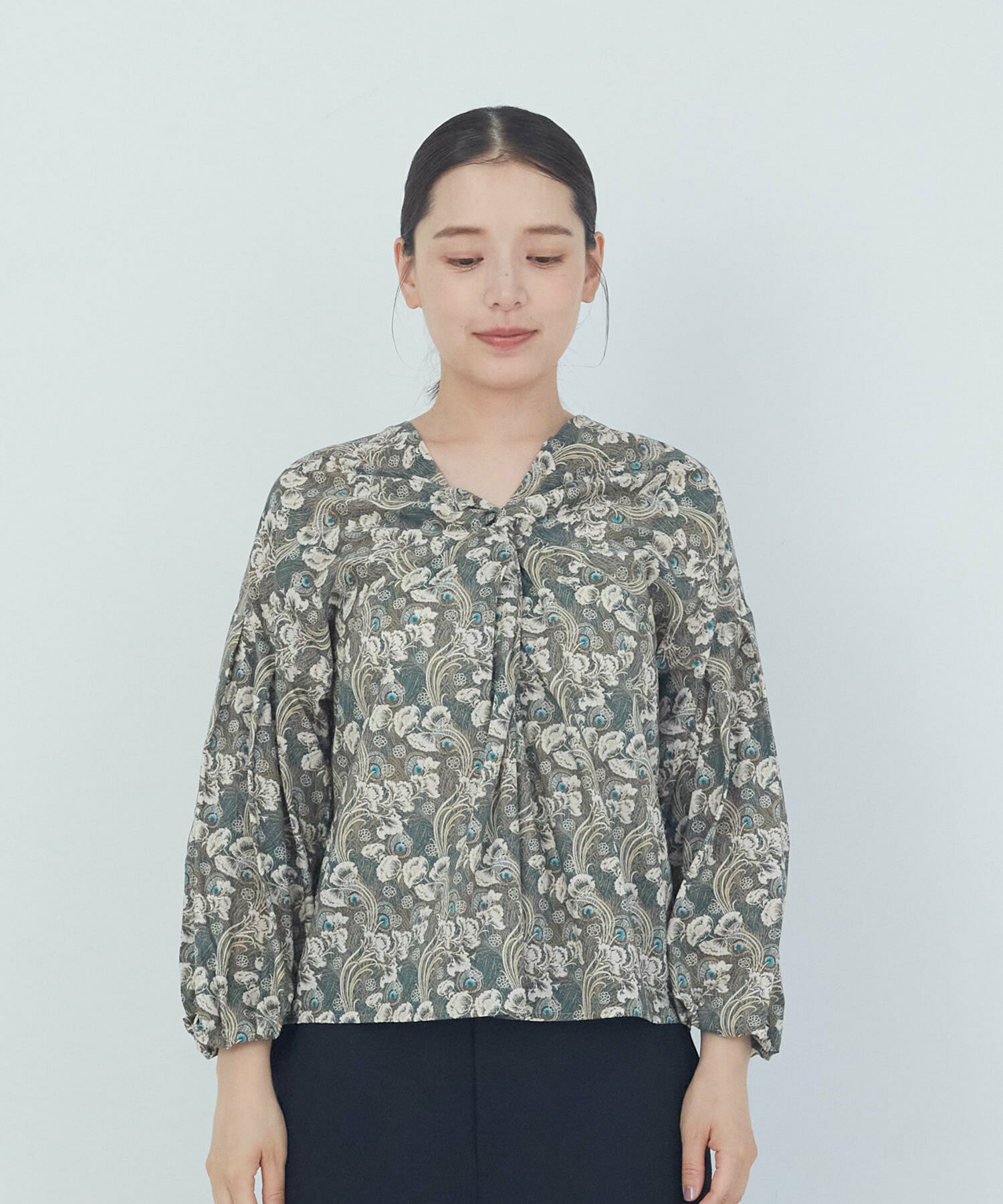 【ADIEU TRISTESSE】｜2BUY10%OFF・3BUY20%OFF｜リバティプリントブラウス 詳細画像 ブルー系その他 4