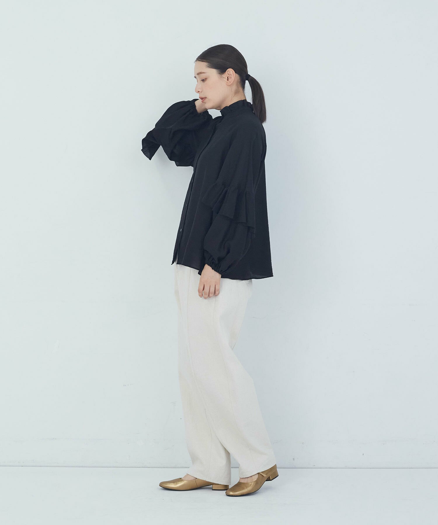 【ADIEU TRISTESSE】｜2BUY10%OFF・3BUY20%OFF｜シルク混フリルブラウス 詳細画像 オフホワイト 2