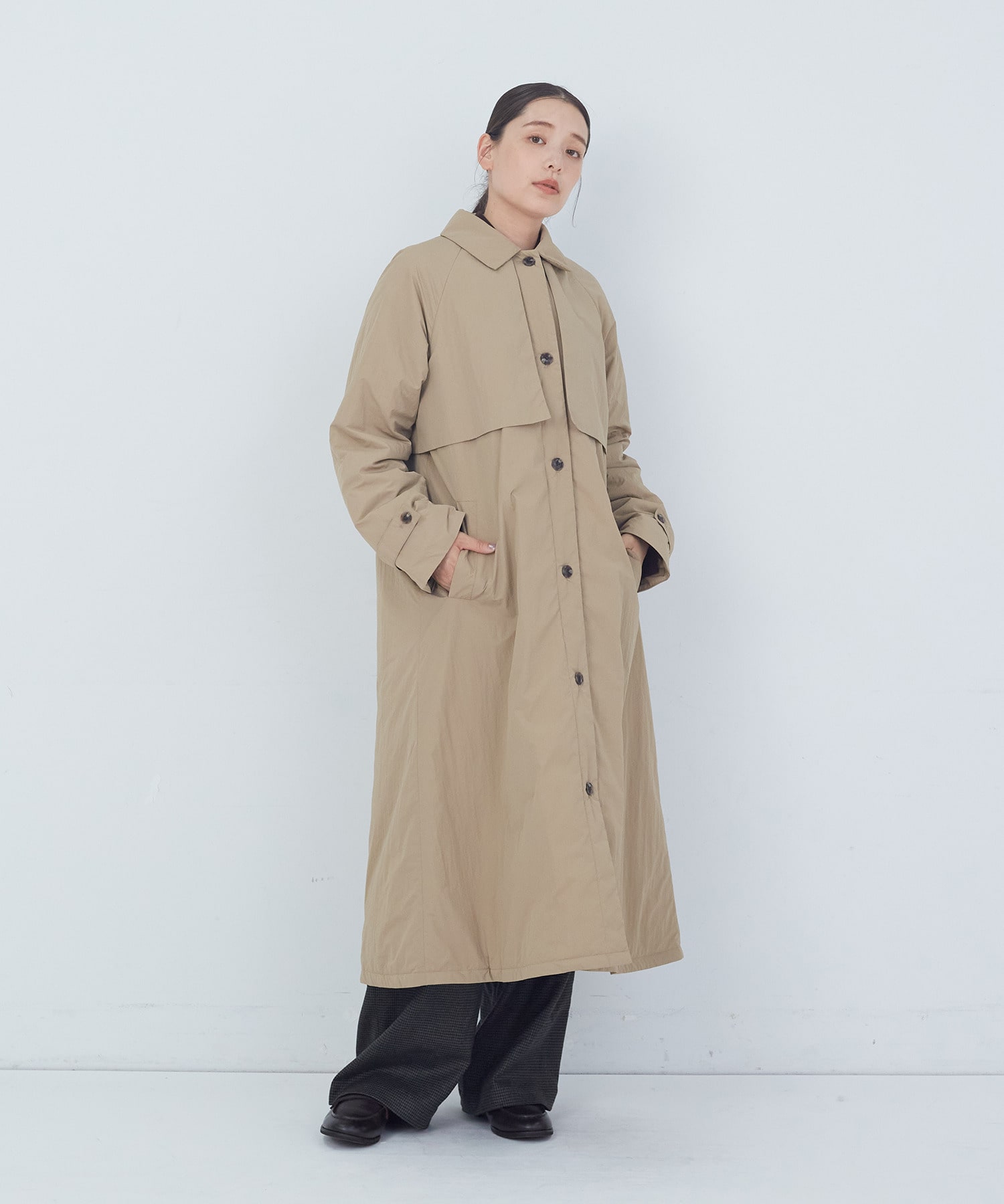 トレンチ風ナイロン中綿コート｜BIGI online store - ビギ