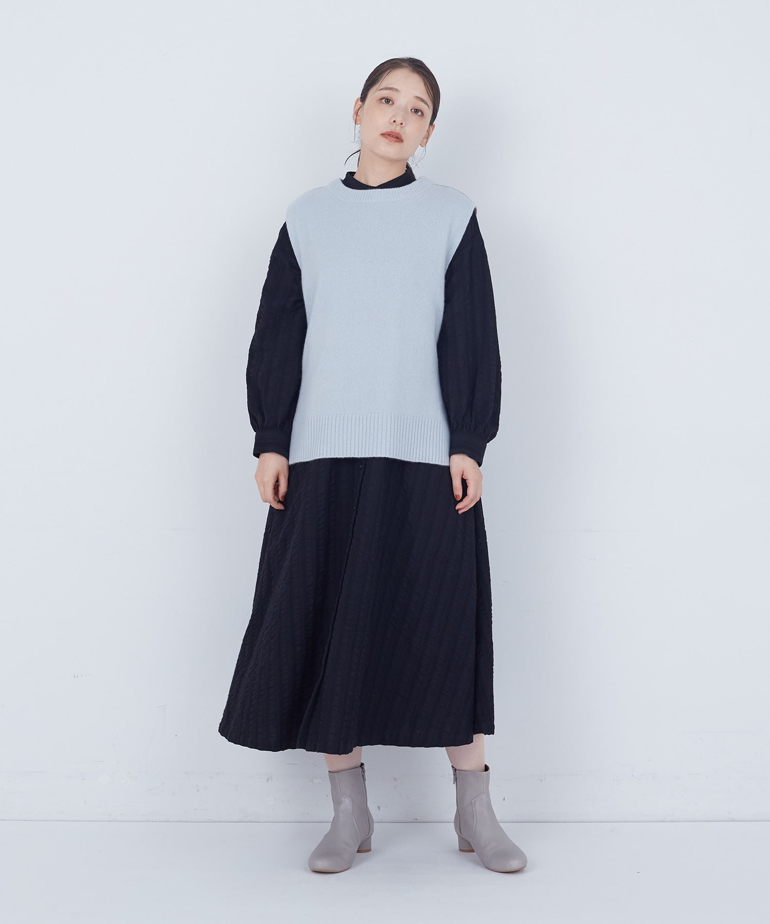 【ADIEU TRISTESSE】【2way】AQUAウールカシミヤベスト 詳細画像 チャコールグレー 25