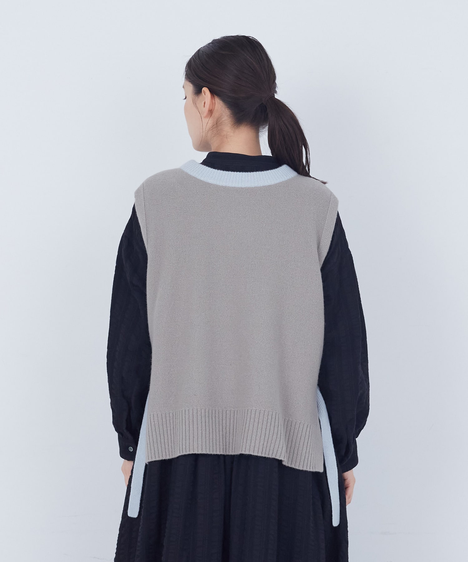 【ADIEU TRISTESSE】【2way】AQUAウールカシミヤベスト 詳細画像 チャコールグレー 30