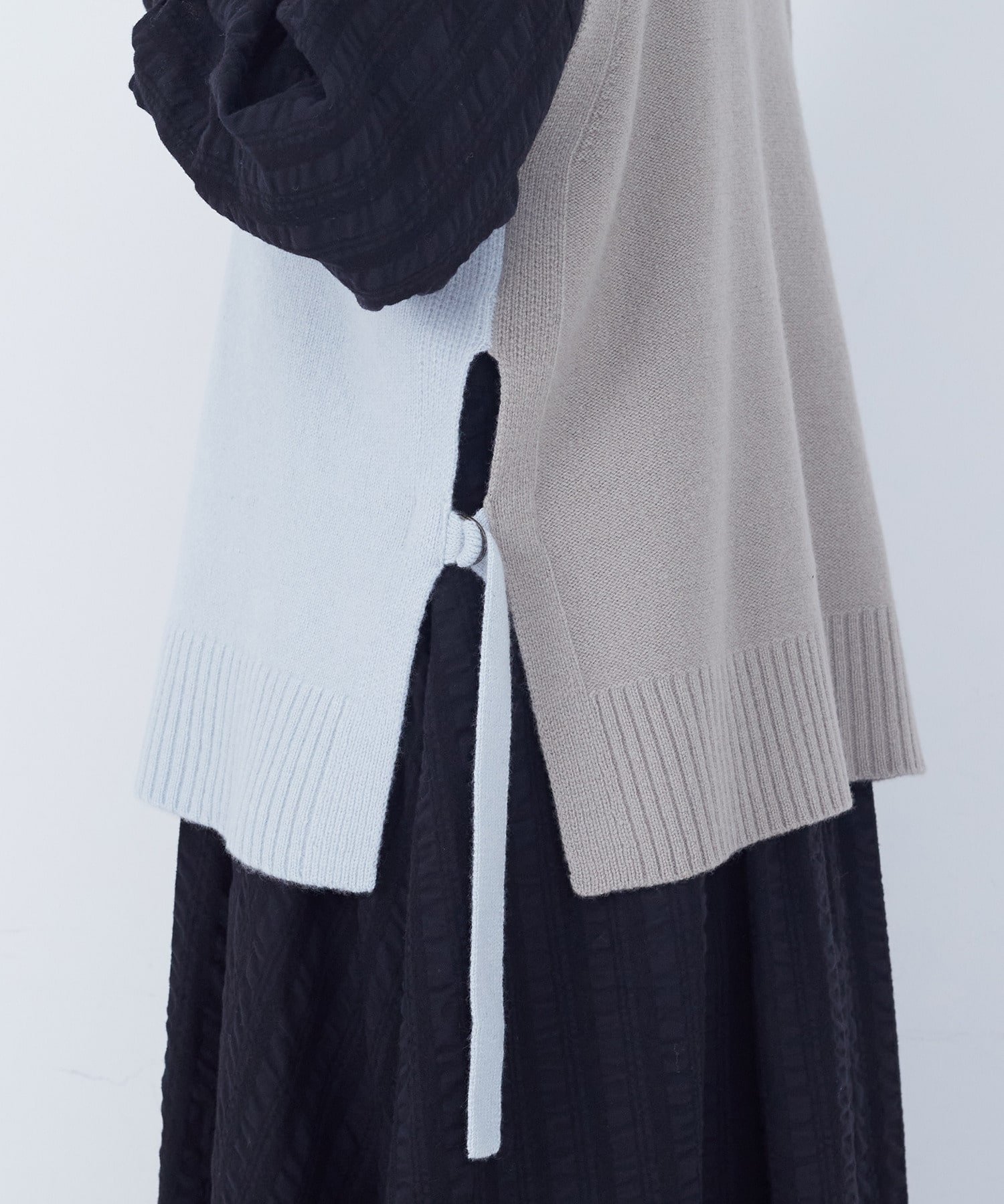 【ADIEU TRISTESSE】【2way】AQUAウールカシミヤベスト 詳細画像 チャコールグレー 39