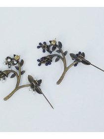 【ADIEU TRISTESSE】実揺らしブローチ 詳細画像 オフホワイト 2