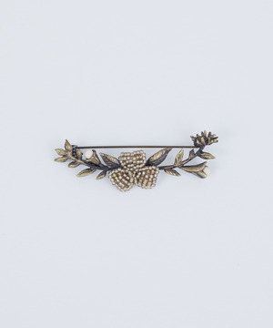 【ADIEU TRISTESSE】【クリスマスマルシェ】アーチフラワービーズブローチ 詳細画像 クリーム 2