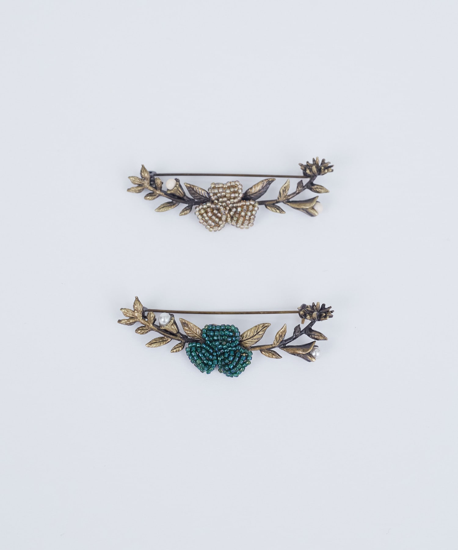 【ADIEU TRISTESSE】【クリスマスマルシェ】アーチフラワービーズブローチ 詳細画像 ブルーグリーン 2