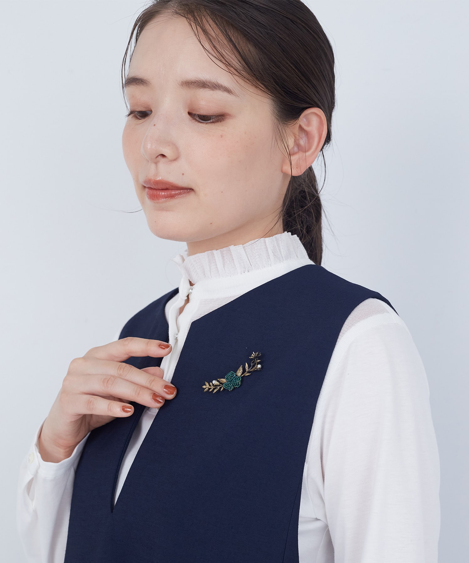 【ADIEU TRISTESSE】【クリスマスマルシェ】アーチフラワービーズブローチ 詳細画像 ブルーグリーン 4