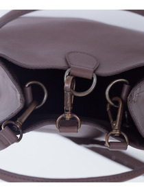 【ADIEU TRISTESSE】ショルダーストラップ付きスクエアバック 詳細画像 ブラック 12