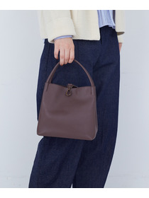 【ADIEU TRISTESSE】ショルダーストラップ付きスクエアバック 詳細画像 ブラック 4